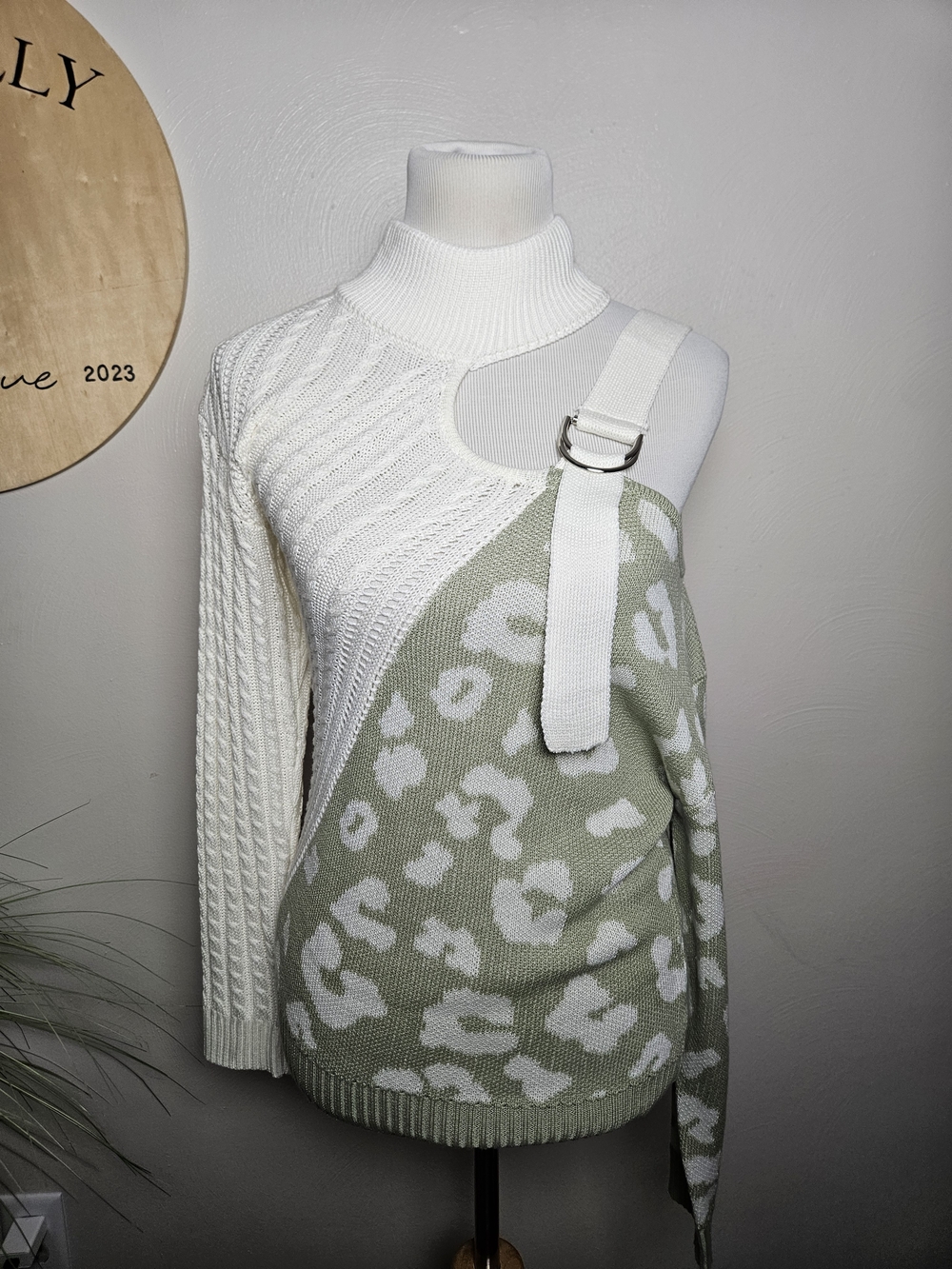 ANDREE BY UNIT White and Sage Asymmetric Cable & Leopard Knit Sweater